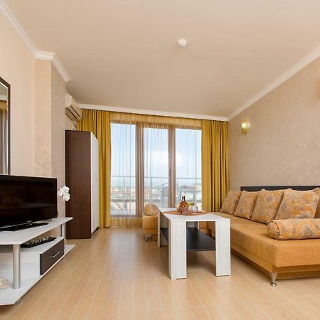 Hotel Iris Nesebar Exterior photo
