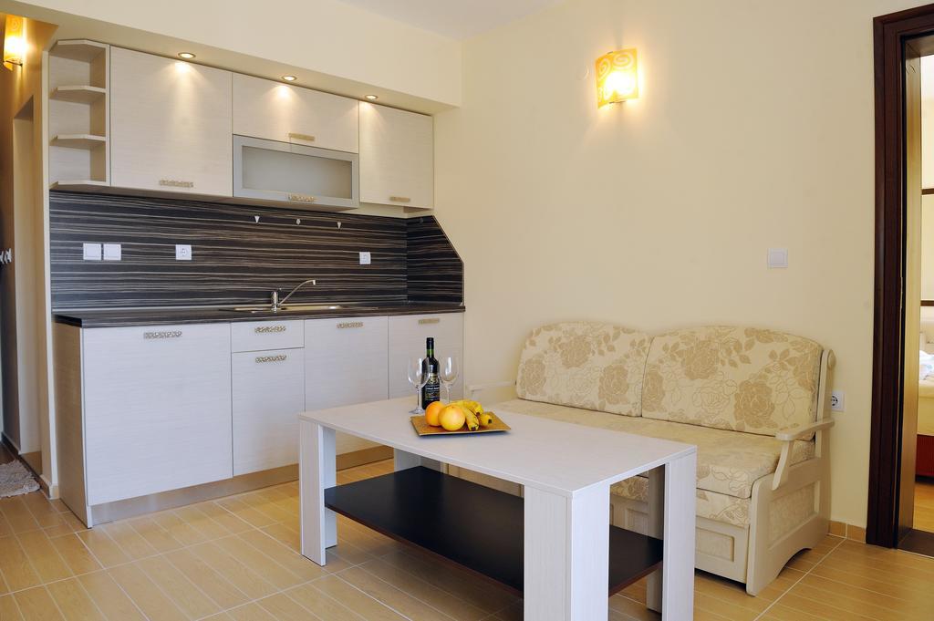 Hotel Iris Nesebar Room photo