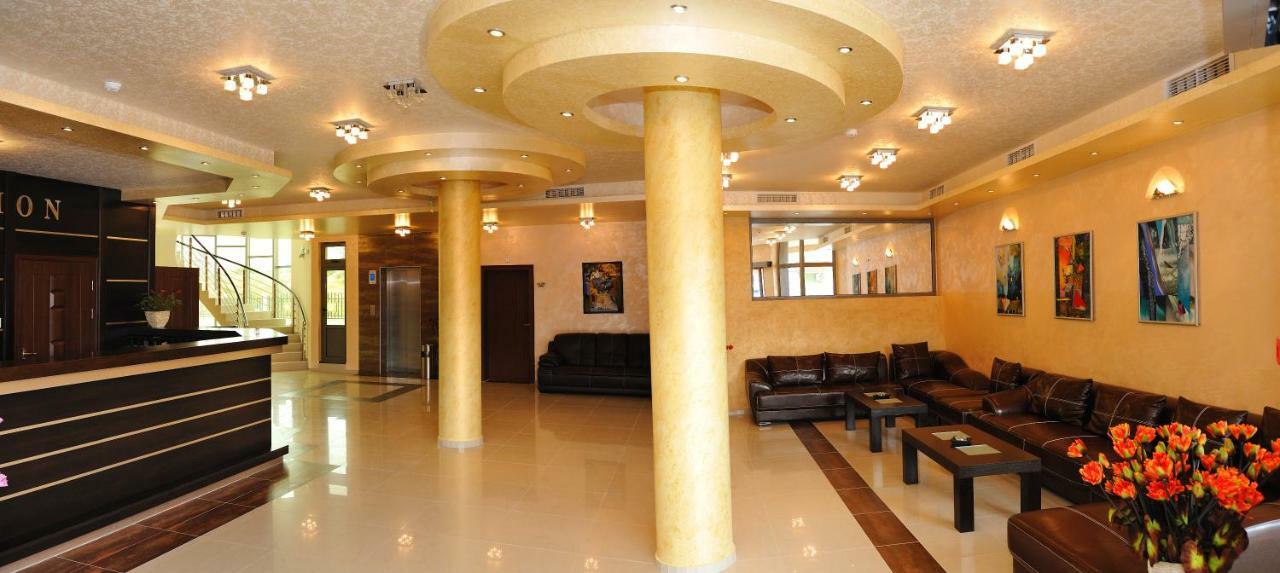 Hotel Iris Nesebar Exterior photo